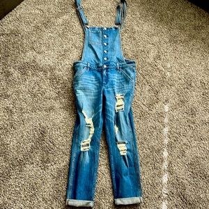 Hollister overalls. Never worn. Size 5